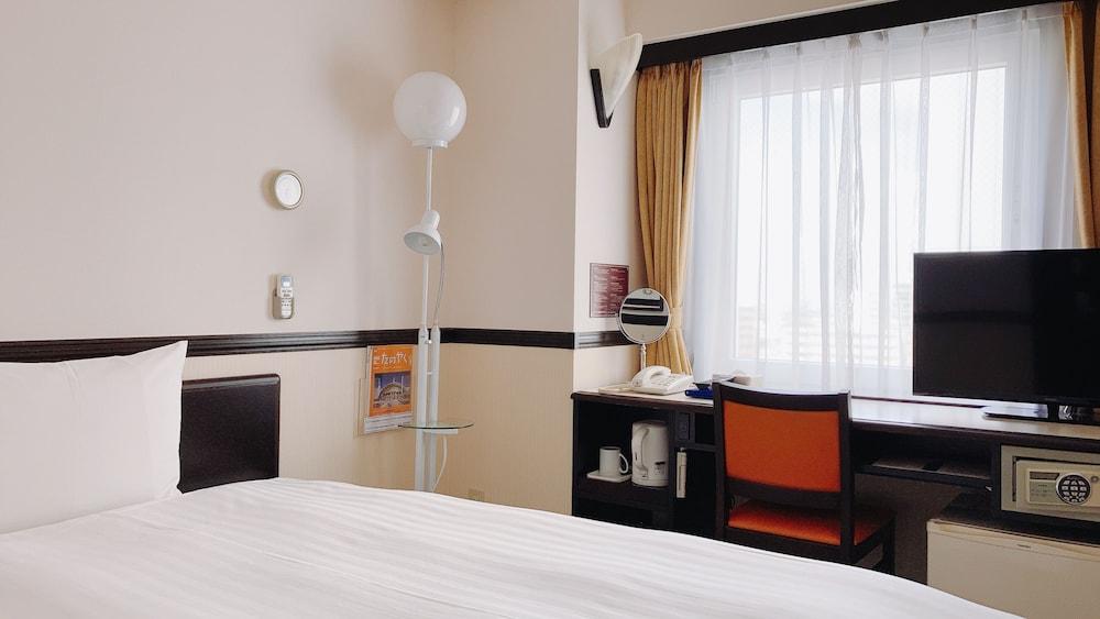 Toyoko Inn Chiba Shin Kamagaya Ekimae Экстерьер фото