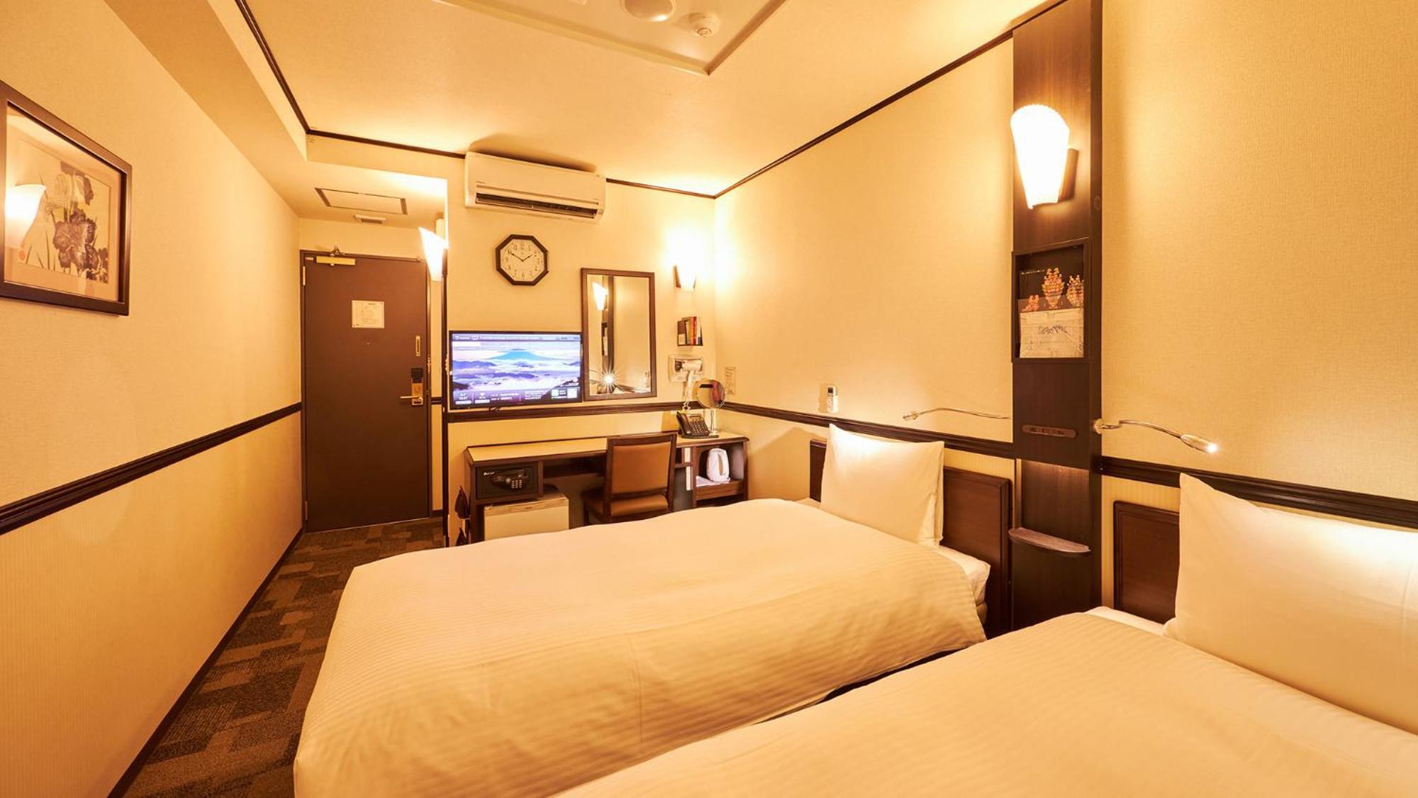 Toyoko Inn Chiba Shin Kamagaya Ekimae Номер фото